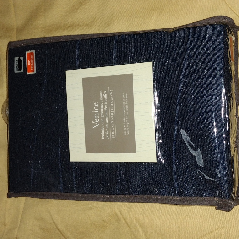 Venice Grommet Valance Curtain 52 X 18 In Blue